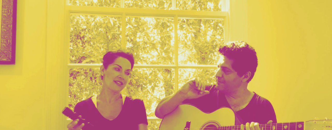 Margo Rey sings “Sabor A Mi” with guitarist Dimitri Mahlis